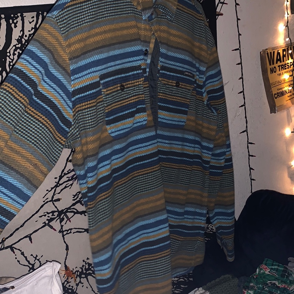 It was my dad he never worn it cause he didn’t like it.